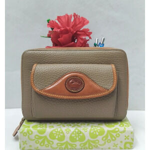 Dooney & Bourke Gray Pebbled Leather Zip Around Credit Card Wallet - Made in USA